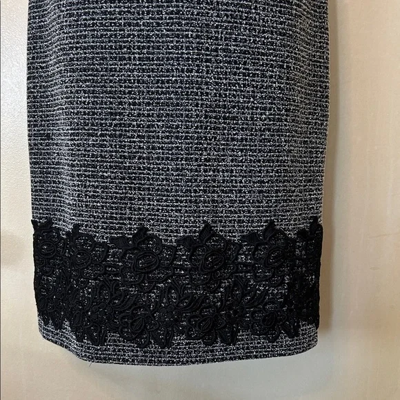 Karl Lagerfeld Black and Gray Tweed Lace-Trim Midi Dress size 2 - Picture 7 of 13
